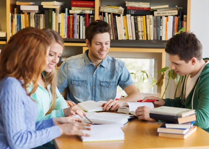 شرایط سنی برای تحصیل در ایتالیا