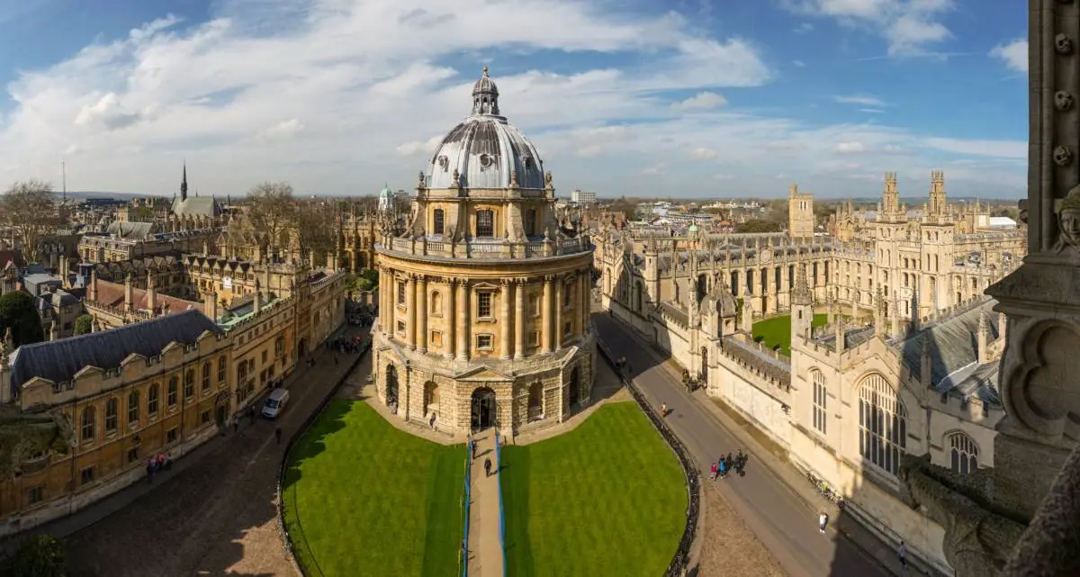 تحصیل پزشکی در انگلیس