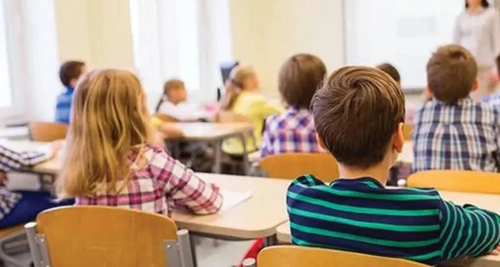 شرایط تحصیل در مدارس ایرانی در انگلستان