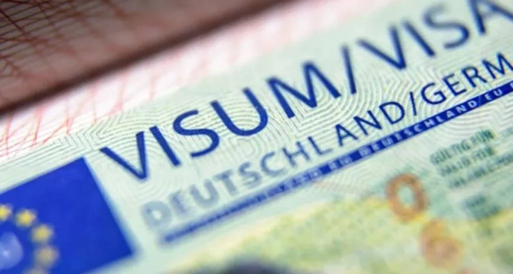 پیگیری درخواست ویزامتریک آلمان