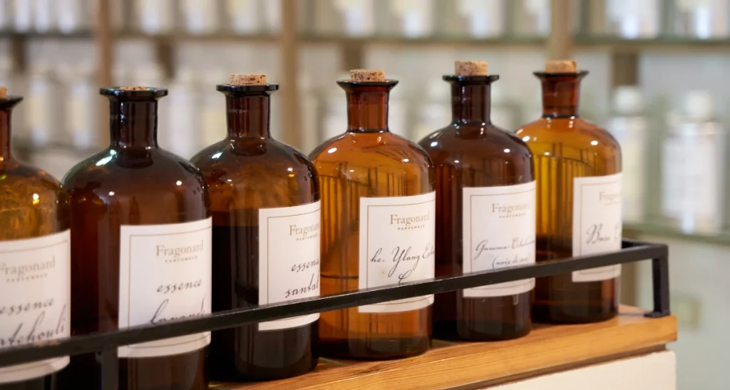 شرایط تحصیل رشته عطرسازی در فرانسه
