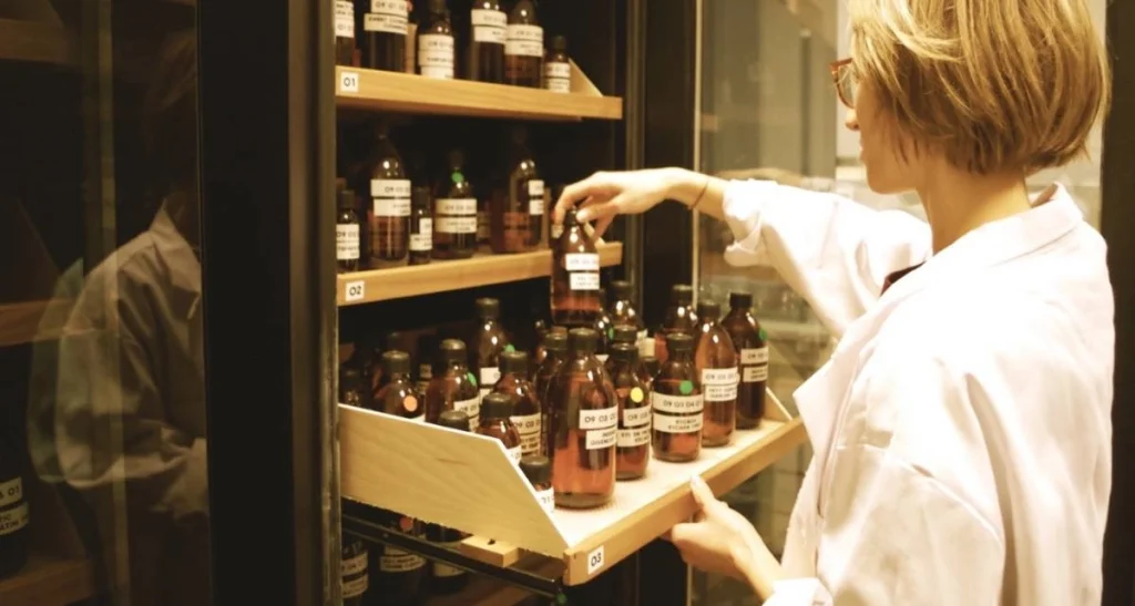 رشته عطرسازی در فرانسه